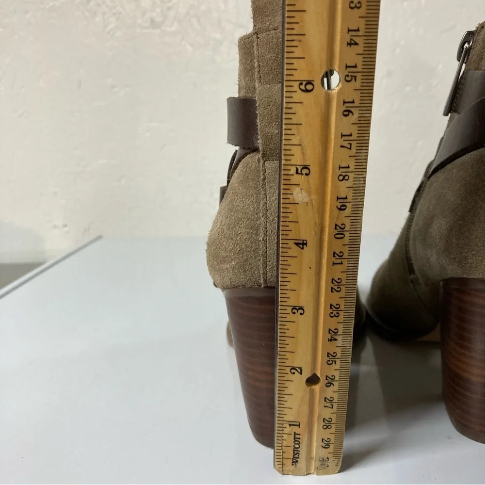 Ivanka Trump Tan and Brown Heel Ankle Booties Slip-On Style 6M ITFILOER-T